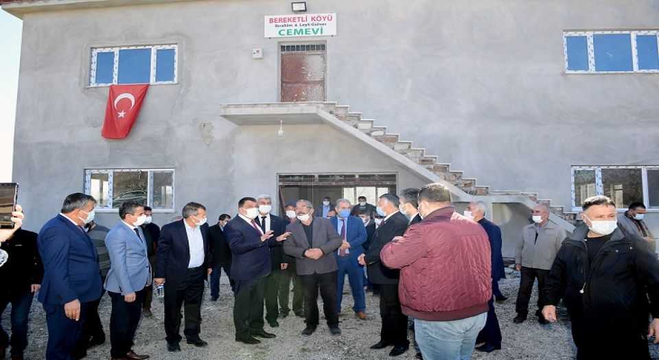 Başkan Gürkan cemevi inşaatını inceledi