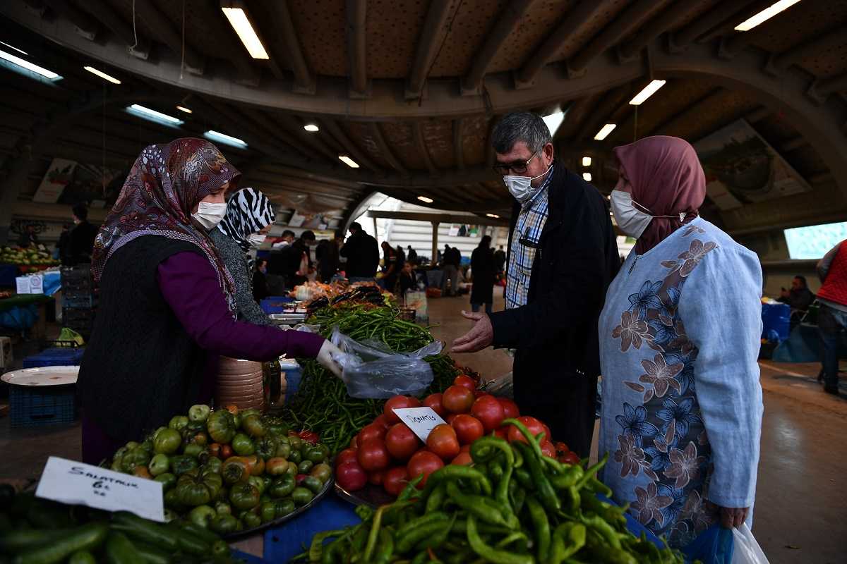 Osmangazide pazarlara kısıtlama düzenlemesi