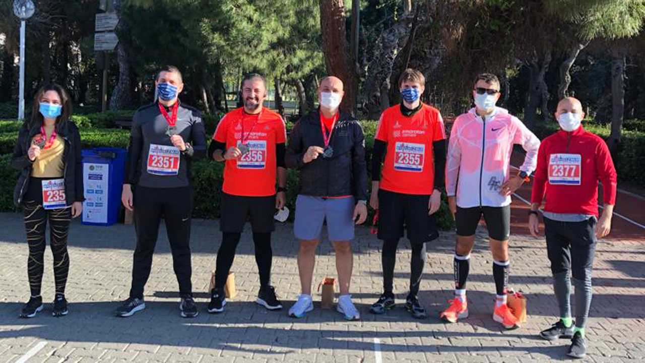 EGİAD üyeleri Maratonİzmirde sürdürülebilirlik için koştu