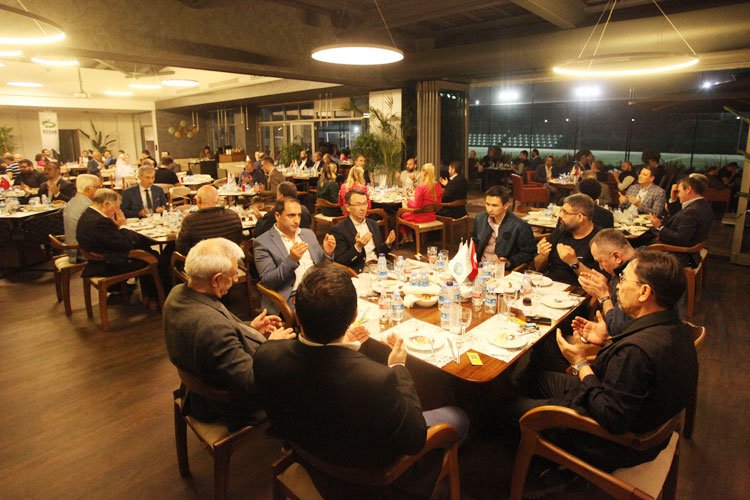 Bursada DOSAB ve DOSABSİAD üyeleri aynı sofrada buluştu